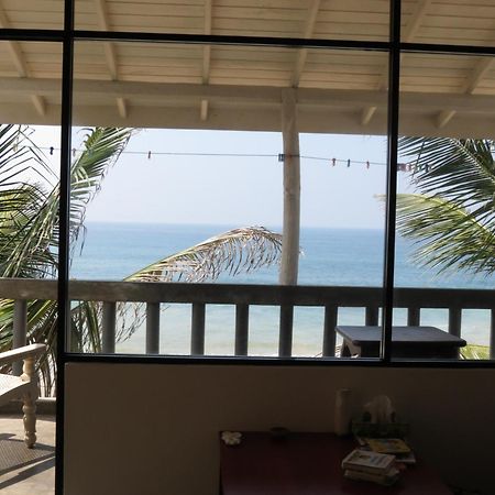 Mountain Wave Hotel And Surfshop Хиккадува Номер фото